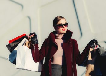 Personalization in Shopping: Tailoring the Experience to the Consumer