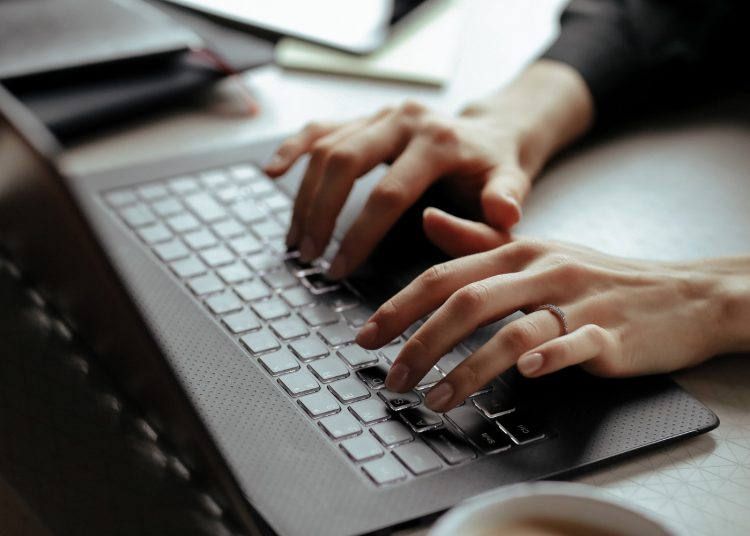 Hello, pembaca! Bagaimana kabar Kamu?